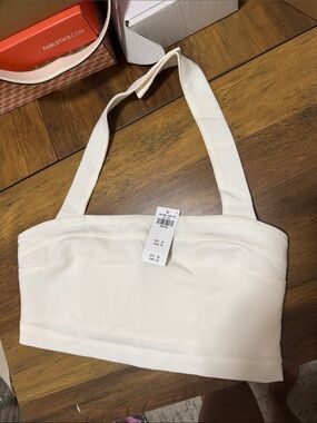 Abercrombie & fitch size mediumWomen’s White halter top